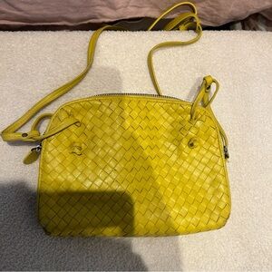 Bottega Veneta cross body yellow bag vintage